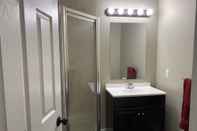 Toilet Kamar Whitefish  Corporate Residence