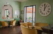 Lobi 2 Hotel Villa Lauretta