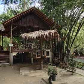 Gerbang Banyu Langit Cottage 1 Gerbang Banyu Langit Cottage, Jembatan Gantung Ngampon Hotels