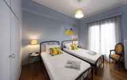 Kamar Tidur 7 3 Bedroom Apt near Acropolis Museum by VillaRentals