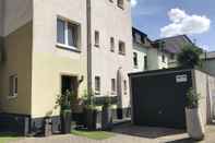 Bangunan a-domo Apartments Oberhausen - Budget Apartments & Flats - short & longterm - single & grouptravel