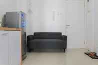 Lobi Beautiful and Comfy 1BR at Bassura City Apartment