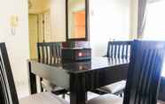 ห้องนอน 2 Strategic and Comfy 2BR City Home MOI Apartment