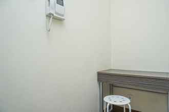 ห้องนอน 4 Good Location @ Studio Puri Orchard Apartment