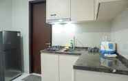 Kamar Tidur 4 Contemporer 1BR Apartment @ Puri Mansion