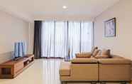 Ruang Umum 6 Big Size with City View @ 3BR Lexington Apartment