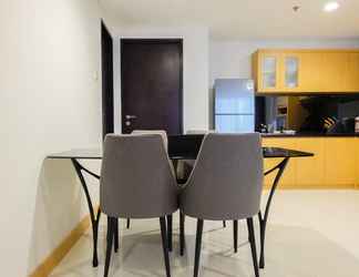 Bilik Tidur 2 Big Size with City View @ 3BR Lexington Apartment