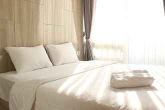 Kamar Tidur 4 Gorgeous 1BR Apartment at Landmark Residence near 23 Paskal