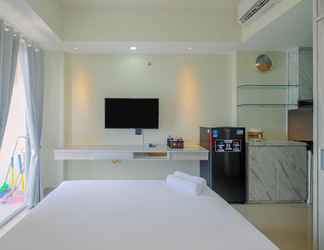 ห้องนอน 2 Cozy and Minimalist Studio Apartment @ Mustika Golf Residence