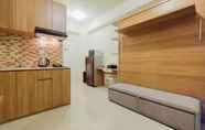 Kamar Tidur 5 Modern Studio Apartment 26th on Top of Green Pramuka Mall