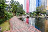 Ruang Umum Comfy 2BR Apartment at Green Pramuka City