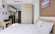 Kamar Tidur 6 Luxurious and Cozy Studio Springwood Apartment