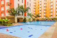 Swimming Pool Comfy and Contemporer Studio Kemang View Apartment