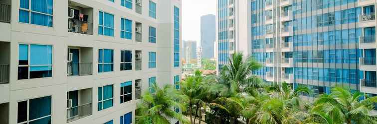 Bangunan Modern and Comfortable 1BR at Casa Grande Apartment