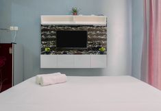 Others 5 Best Price Studio Apartment @ Riverview Jababeka