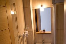 客室内バスルーム Bumerang Suites Hotel