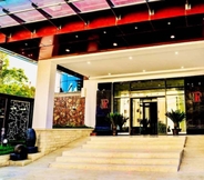 Luar Bangunan 2 Hôtel Tapis Rouge