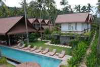 Swimming Pool Angkla Beach Club & Boutique Resort