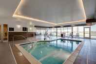 Kolam Renang Fairfield Inn & Suites by Marriott Bardstown