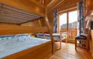 Bedroom 2 Chalet Belle Roche Recently Renovated Jacuzzi