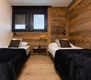 Bedroom 2 Chalet Lupin