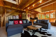 Common Space Chalet Teremok - Hot Tub & Sauna - Great for Families