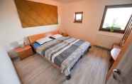 Kamar Tidur 4 Apartments Jernej