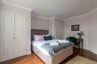 Bedroom ALTIDO Beautiful 2 bed apt in Mayfair, close to Tube