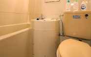 Toilet Kamar 7 EX Tenjinnomori Apartment 205