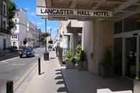 Exterior Lancaster Hall Hotel