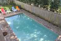 Swimming Pool 3008 Hartnett Boulevard