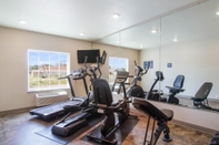 Fitness Center Cobblestone Hotel & Suites - Newport