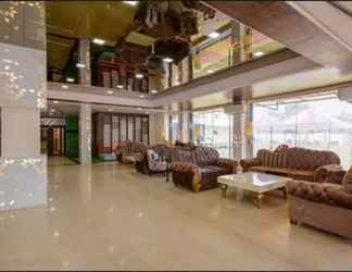 Lobby 2 Hotel Raj Palace