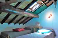 Kamar Tidur Sea Attic