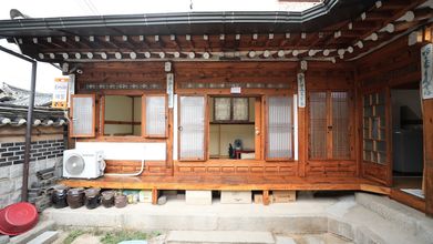 Others 4 Guest House Emile