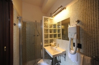 In-room Bathroom Hotel Le Due Fontane