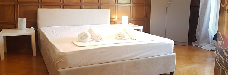 Kamar Tidur Erra - Violet - Neoclassical - Athens Center,220m²,7 BD,3 BATH