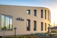 Exterior Eklo Bordeaux Centre Bastide - Hostel