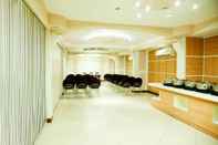 Functional Hall Hotel Sheela Towers