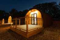 Bangunan Weedingshall Lodges