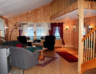 Lobi 2 Holiday Home in Leknes