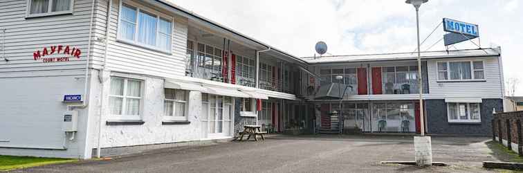 Exterior Mayfair Court Motel