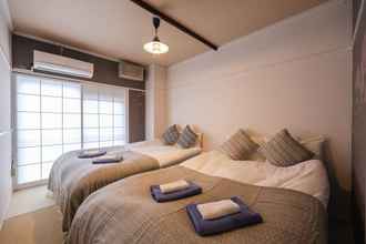 Bedroom 4 Shin-Osaka GRAND-H 602