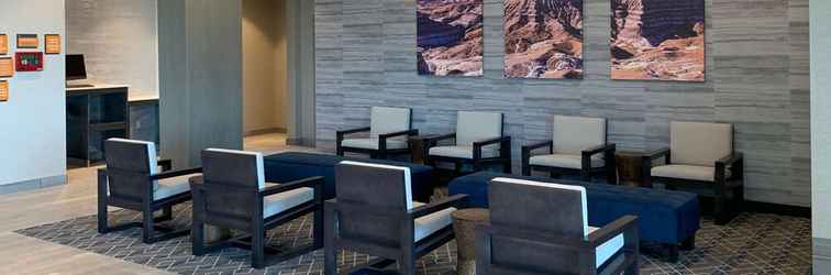 Lobby La Quinta Inn & Suites by Wyndham Holbrook Petrified Forest
