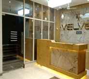 Lobi 3 Hotel Velvet