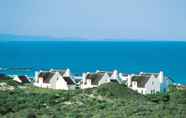 Atraksi di Area Sekitar 3 Arniston Seaside Cottages