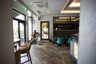 Bar, Cafe and Lounge L'art Hotel Carei