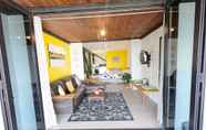 Lobi 4 Carters Beach Holiday Studios