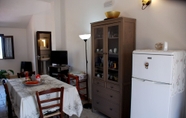 Others 7 Apartment Rentals Sicily