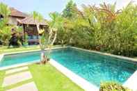 Swimming Pool Bungalow Jepunbest Breakfast in Bali